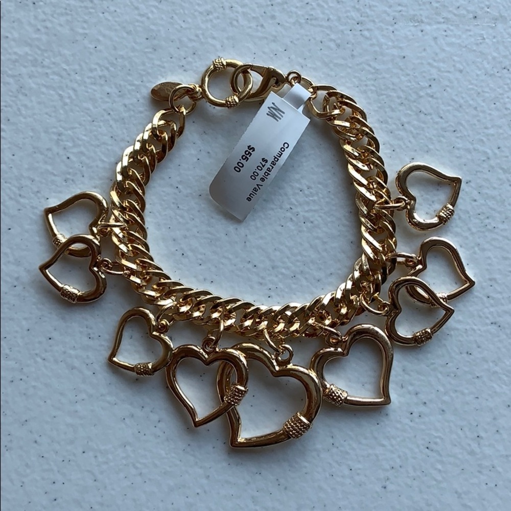Gold heart charm bracelet